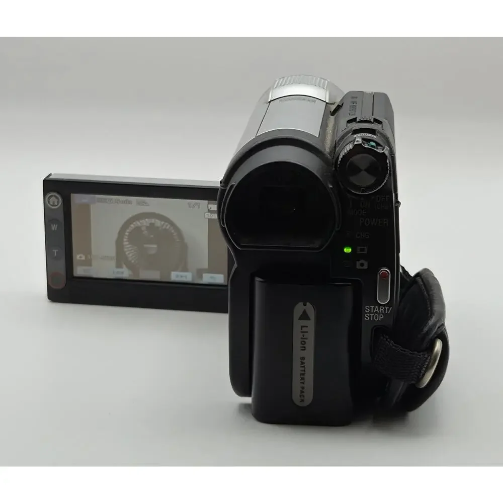 Sony Tested Handycam DCR-DVD610 Wide LCD W/ Charger +Battery + Memory Stick